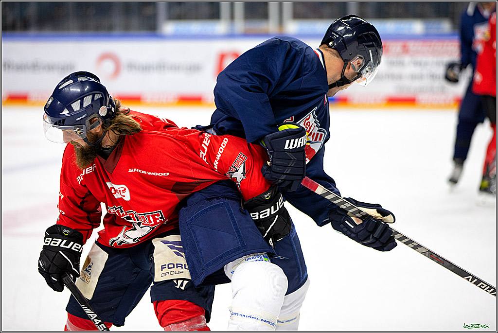 PENNY DEL; Koelner Haie- Red BUll Muenchen Sponsorenspiel; Koeln, 08.11.2022